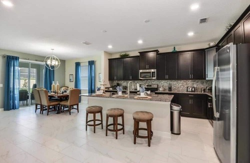 Davenport Casa | Amazing Pool Home with Spa and Game Room-1588TL