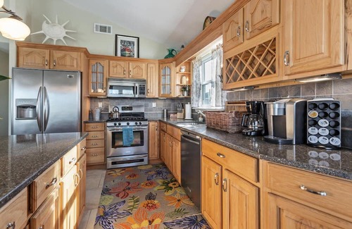 Brigantine Casa | Brigantine Comfort, walk to the beach or bay. Dog friendly!