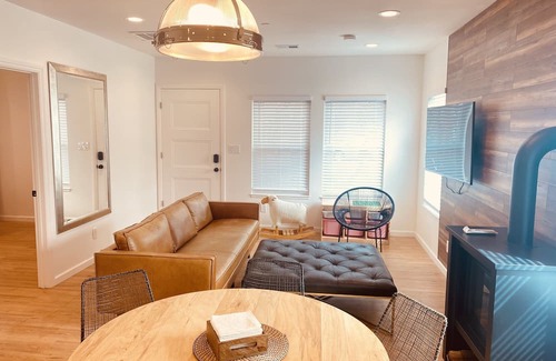 North Central Casa | Downtown 3B/3b kids friendly home in San Mateo
