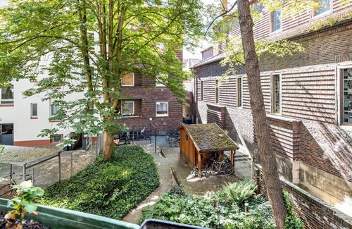 Sudstadt-Bult Apartamento | Room 'Messezimmer' with Private Terrace, Wi-Fi and Air Conditioning