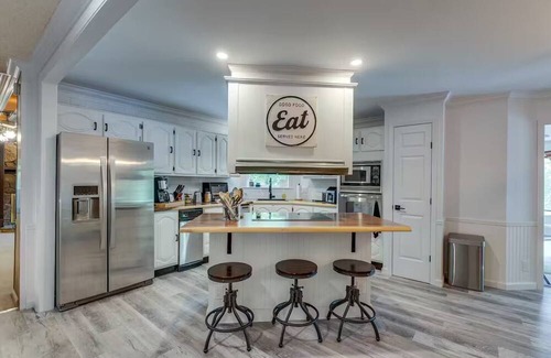 Kedron Casa | Boston Theta Springs