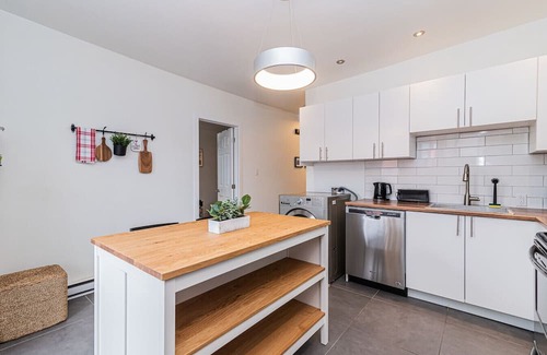 Maisonneuve Apartamento | 🌟 Modern vibrant with Parking – 2BR and confort