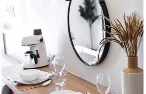 Silang Junction North Condominio | Tagaytay Suite, Cozy Scandinavian Vibes + Brewed Coffee + Free Parking