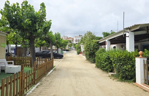 Canet de Mar Chalet De Esquí | Costa Dorada: Senda