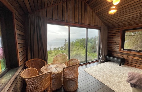Fiskabygd Cabina | Stunning fiord panorama view off-grid forest cabin