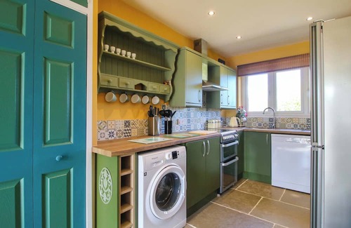 Clows Top Cabaña | DINGLE, family friendly, with open fire in Cleobury Mortimer