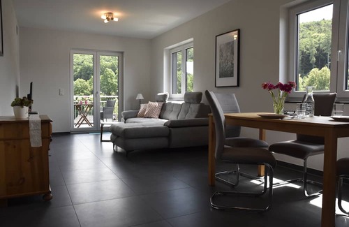 Weiden Apartamento | Vacation apartment "Hanne" - for 2-3 persons with balcony