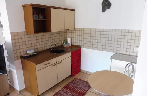Kirchheim unter Teck Apartamento | Apartamento vacacional con balcón y Wi-Fi