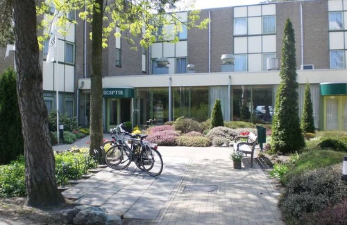 De Bult Casa | 2 Ideal Rooms w/Balcony, Pool Access | Theme Park & Nature Reserve Nearby