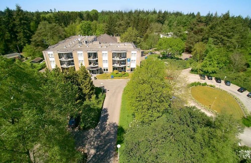 De Bult Casa | 2 Ideal Rooms w/Balcony, Pool Access | Theme Park & Nature Reserve Nearby