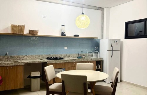 Praia da Enseada Apartamento | Bettys Enseada 3 guesthouse apartments