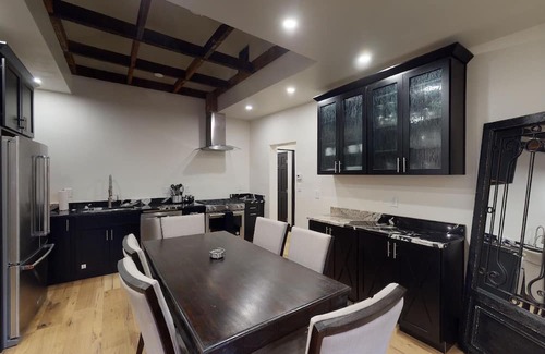 Downtown Santa Fe Casa | Artesia Casita: Downtown Santa Fe Railyard District, short walk to Plaza