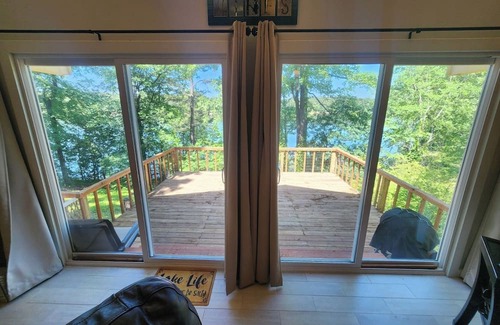 Greers Ferry Casa | Rock Ledge at the Narrows