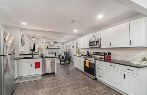 Grandview Casa | Chic Space/12M->Belton, 910 Mbps