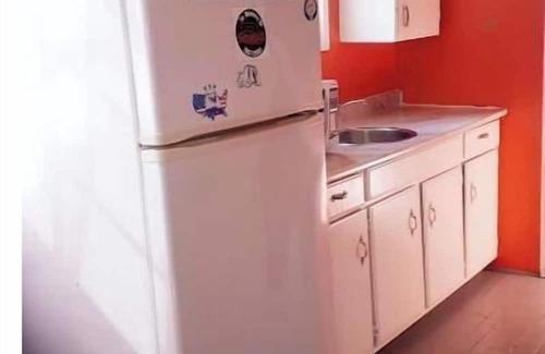 Grand Bend Cabina | Cozy Cabin #8, one block to beach