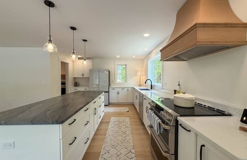 Center Conway Casa | Hemlock Hideaway | 4500 ft.² New Build w/ Hot Tub