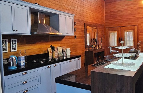 Painel Cabaña | Mountain Retreat 🌲- Your dream country home! 🏠