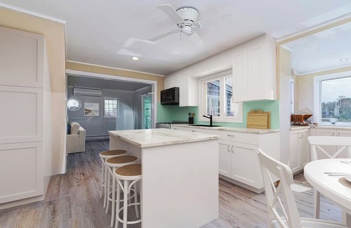 Kenyon Casa | Serene Fully Remodeled Waterfront Cottage with Brand New Dock & Great Views!