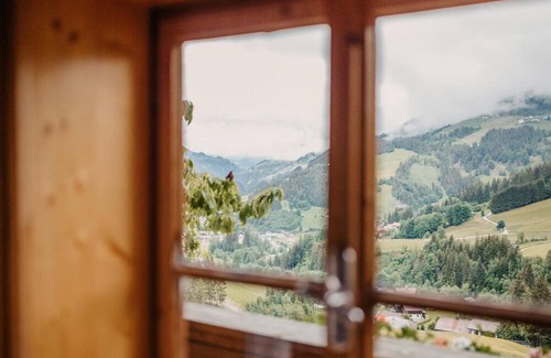 Wagrain Cabina | Vacation home "Weitblick" - for 8-15 pers./5 bedrooms - THE "ZwisleggGut"