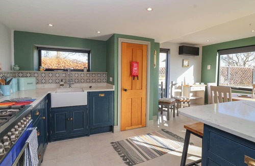 Ilton Cabaña | CURLEW COTTAGE, with open fire in Taunton