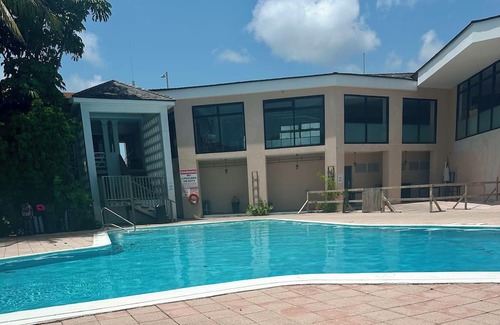 Downtown Nassau Alquiler De Eote | 44 foot motor catamaran