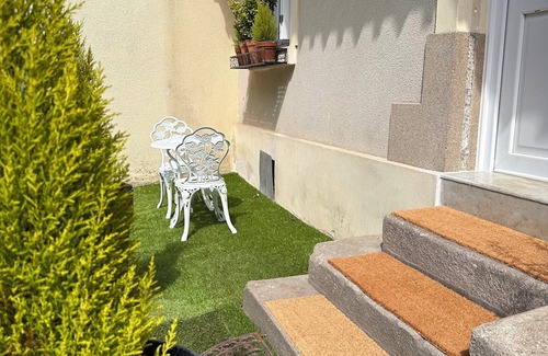 Vieux Malakoff Apartamento | Charming studio with terrace and parking - near downtown