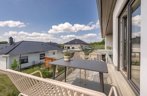 Ueckeritz Apartamento | Luxurious vacation home "Domizil zum Lerchengrund 04" in Ückeritz close to the beach wi