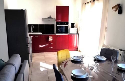 Vic-la-Gardiole Apartamento | Cosy apartment with spacious terrace