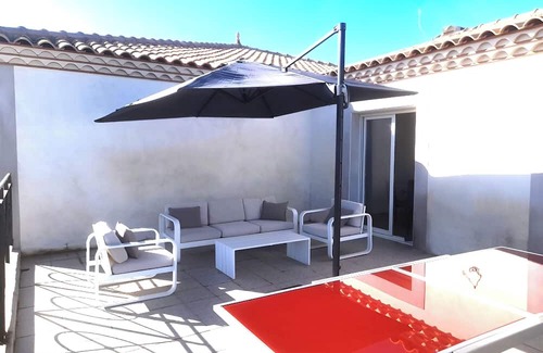Vic-la-Gardiole Apartamento | Cosy apartment with spacious terrace