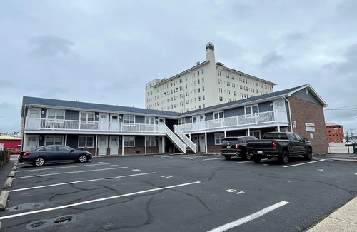 North End Condominio | Beach Block Cozy 2-bedroom condo with AC, WiFi in fabulous Ocean City