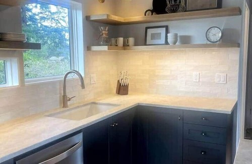 Sebastopol Casa | Luxe Guest Home Walk to Downtown Sebastopol