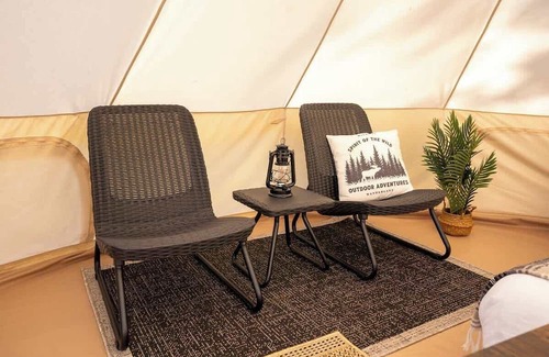 Miller Lake Casa | "Wanderer" tent near Tobermory
