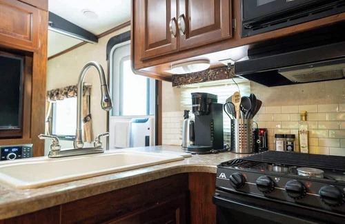 Miller Lake Casa | Laredo RV near Tobermory