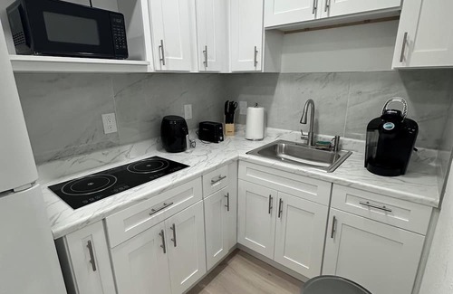 Terrace Park Apartamento | ¡A 5 minutos de Bush Garden y de USF! Apartamento para 2 personas, acojedor.
