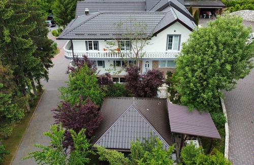Sarajevo Apartamento | Rakovica Resort - Apartment with Shared Pool 5