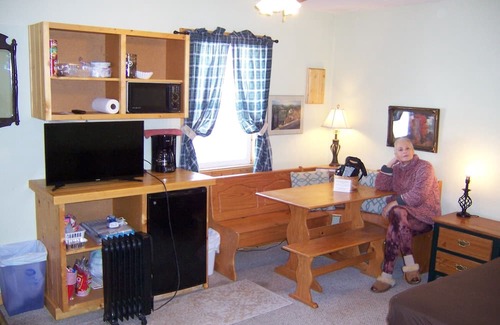 Otto Alquiler De RV | Cozy Campground Cabin Cottage with WiFi and AC in charming Greybull