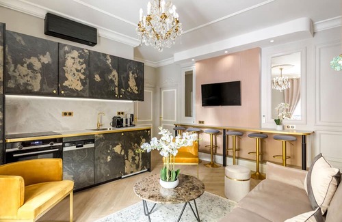 Quartier Sainte-Avoye Apartamento | Merveil Luxury Suites - Ours I-II