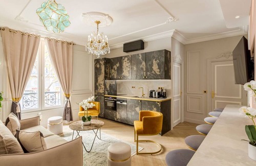 Quartier Sainte-Avoye Apartamento | Merveil Luxury Suites - Ours I-II