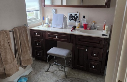 Massapequa Casa | RYDER CUP RENTAL AVAILABLE 9/14-10/5 MINIMUM 8 DAYS NEAR TO COURSE 7.3MI.