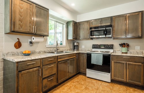Bishop Casa | Eastern Sierra Guesthouse. Centrally located for all your adventures.
