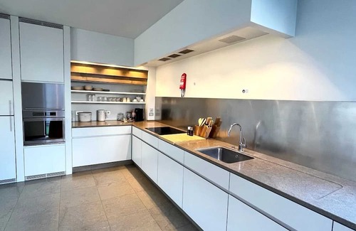 Vilvoorde Casa | Homerez - Cosy house in Vilvoorde with jacuzzi and spa