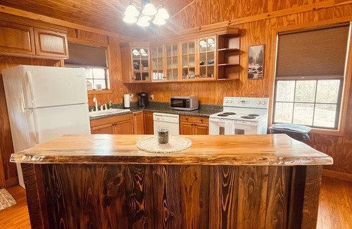 Tattnall County Cabina | The Pond House on Rock Hill Farm