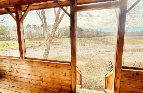 Tattnall County Cabina | The Pond House on Rock Hill Farm