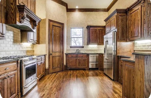 Van Zandt County Casa | Premier country house with top amenities in Ben Wheeler near Canton Trade Days
