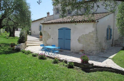 Les Maillans Casa | L'Emiliana - Roquefort-les-Pins