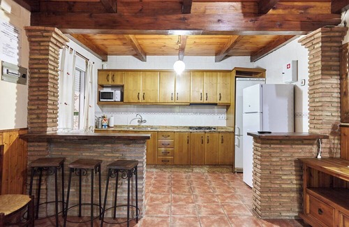 Burunchel Casa | Country House 'Los Rosales' with Private Pool and Private Garden