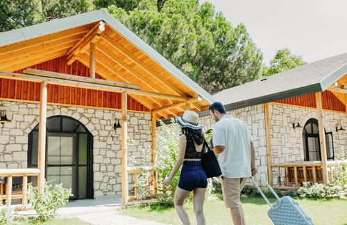 Erdek Chalet De Esquí | Pino Mar Luxury Bungalows
