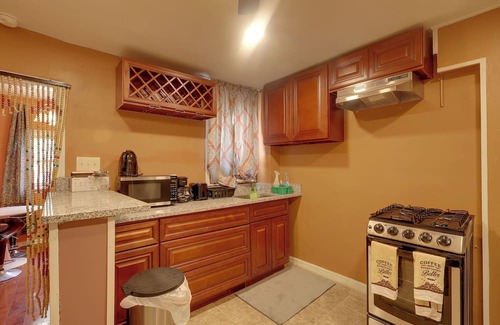 Wilmington Casa | Walkable Townhome in Wilmington’s South Side!