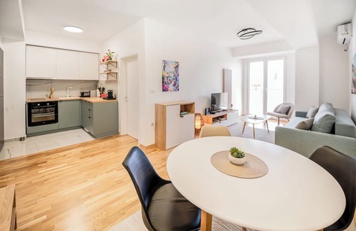 Ohrid Apartamento | Private Apartment Near Lake & Old Town Fast WiFi