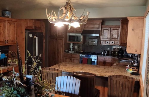 Park City Cabina | Mountain Paradise with the Luxuries of Home!